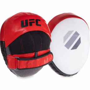 Лапа Изогнутая для бокса и единоборств UFC PRO Micro UCP-75344 23х17,5см 2шт черный-красный